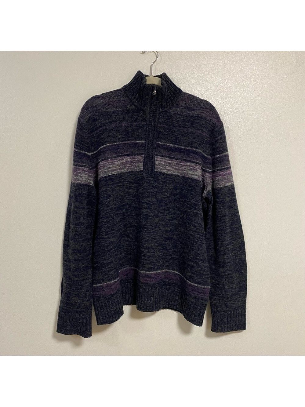 Banana Republic Sweater Men’s Size XL Gray Purple Merino Wool Fair Isle Sweater